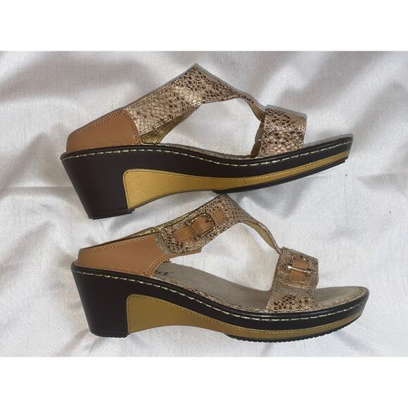 Alegria Lara Posh Gold Wedge Sandals - Size 38 - Very Little Wear‎ - Picture 7 of 12